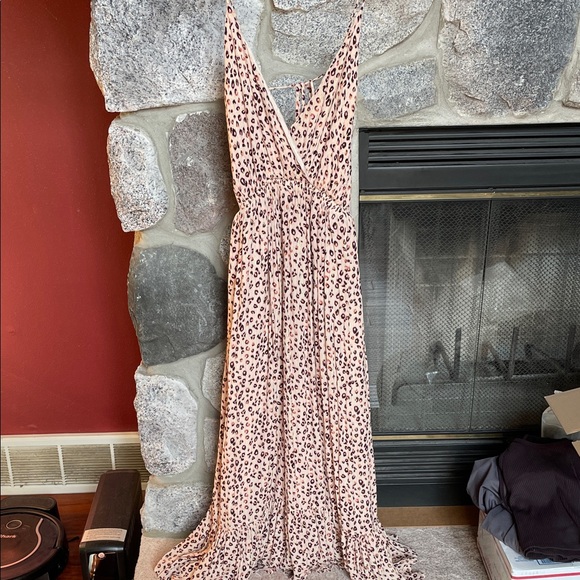 Blu Life Elegant Pink Leopard Print Maxi Dress - Picture 1 of 5